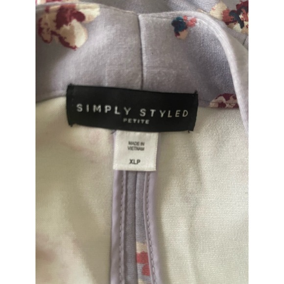 Simply Styled - Picture 3 of 4